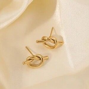 18K Gold Plated Stainless Steel Love Knot Stud Earrings Minimalist‎ Gold Jewelry